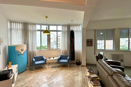 Apartamento à venda com 270m², 4 quartos e 2 vagas