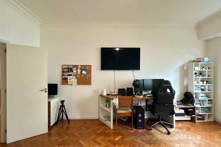 Apartamento à venda com 270m², 4 quartos e 2 vagas
