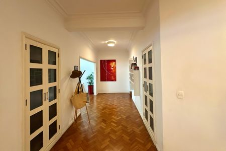 Apartamento à venda com 270m², 4 quartos e 2 vagas