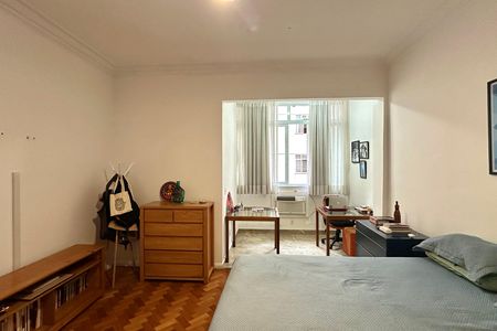 Apartamento à venda com 270m², 4 quartos e 2 vagas