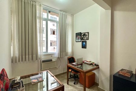Apartamento à venda com 270m², 4 quartos e 2 vagas