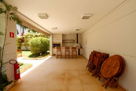 Apartamento para alugar com 65m², 2 quartos e 1 vaga Apartamento para alugar com 65m², 2 quartos e 1 vagaÁrea Comum - Churrasqueira