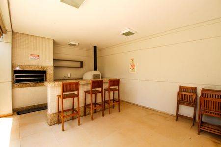 Apartamento para alugar com 65m², 2 quartos e 1 vaga Apartamento para alugar com 65m², 2 quartos e 1 vagaÁrea Comum - Churrasqueira