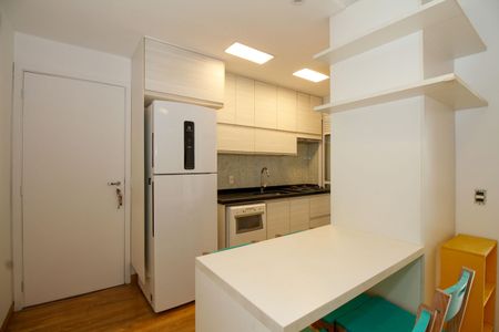 Apartamento para alugar com 65m², 2 quartos e 1 vaga Apartamento para alugar com 65m², 2 quartos e 1 vagaSala e Cozinha
