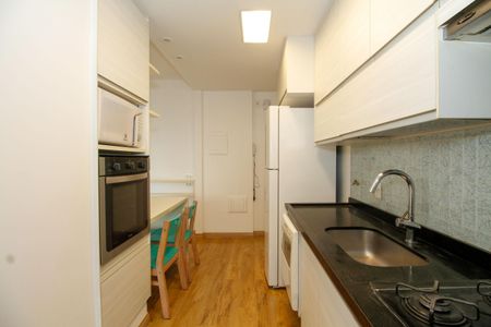Apartamento para alugar com 65m², 2 quartos e 1 vaga Apartamento para alugar com 65m², 2 quartos e 1 vagaSala e Cozinha