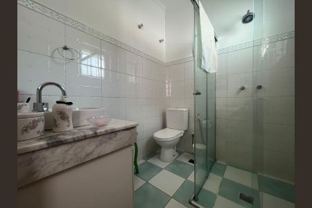 Casa de condomínio à venda com 278m², 4 quartos e 4 vagas