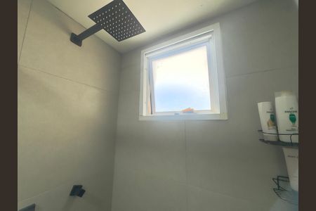Apartamento para alugar com 45m², 2 quartos e 1 vaga Apartamento para alugar com 45m², 2 quartos e 1 vagaBanheiro
