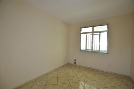 Sala de apartamento para alugar com 2 quartos, 103m² em Rocha Miranda, Rio de Janeiro