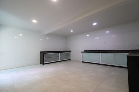 Casa para alugar com 360m², 4 quartos e 3 vagasCozinha