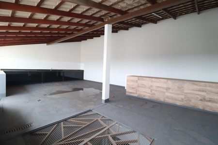 Casa para alugar com 360m², 4 quartos e 3 vagasVaranda