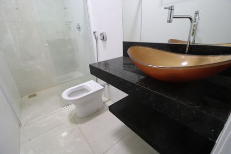Casa para alugar com 360m², 4 quartos e 3 vagasBanheiro Social