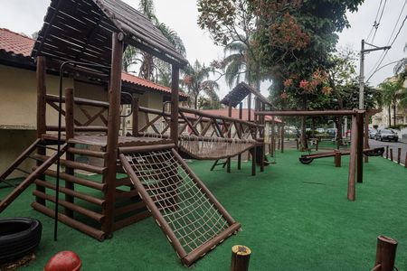 Apartamento para alugar com 50m², 2 quartos e 1 vagaÁrea comum - Playground