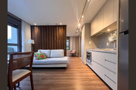 Sala de apartamento para alugar com 1 quarto, 44m² em Petrópolis, Porto Alegre