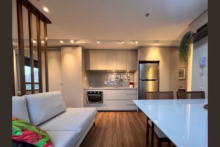 Sala de apartamento para alugar com 1 quarto, 44m² em Petrópolis, Porto Alegre