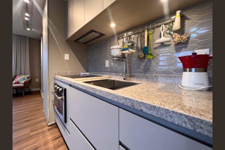 Cozinha de apartamento para alugar com 1 quarto, 44m² em Petrópolis, Porto Alegre