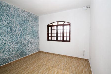 Casa para alugar com 50m², 1 quarto e 1 vagaQuarto