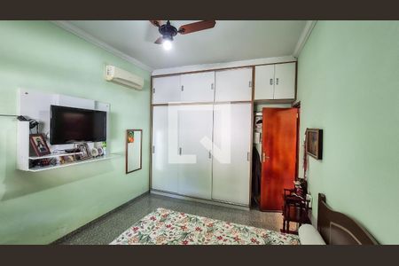 Casa à venda com 315m², 3 quartos e 3 vagas