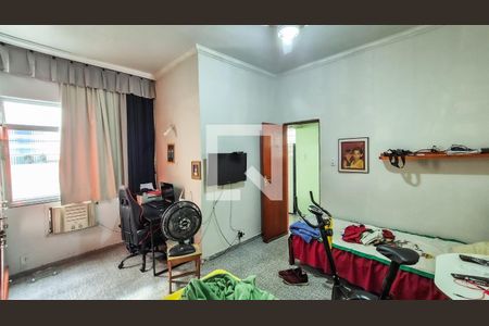 Casa à venda com 315m², 3 quartos e 3 vagas