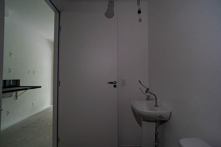 Studio à venda com 22m², 1 quarto e sem vaga Studio à venda com 22m², 1 quarto e sem vagaBanheiro