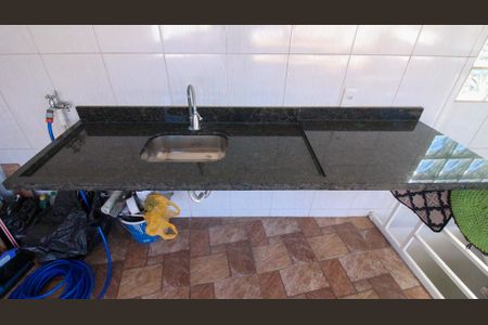 Casa para alugar com 42m², 1 quarto e 1 vaga