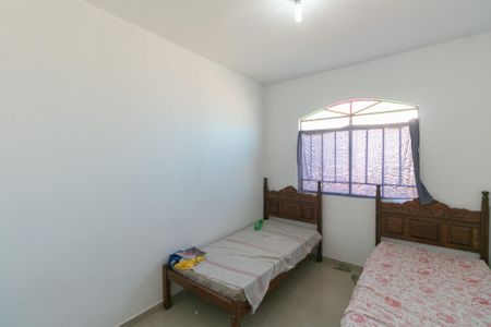 Casa à venda com 272m², 4 quartos e 3 vagas