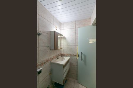 Casa à venda com 4 quartos, 272m² em Minas Caixa, Belo Horizonte