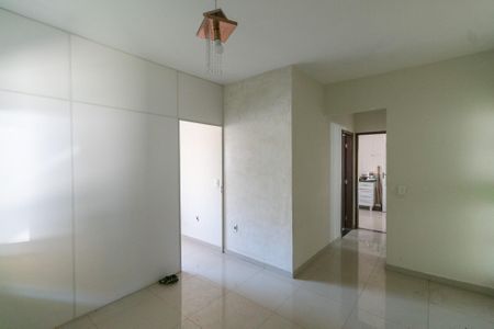 Casa à venda com 272m², 4 quartos e 3 vagas
