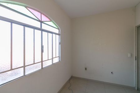 Casa à venda com 272m², 4 quartos e 3 vagas