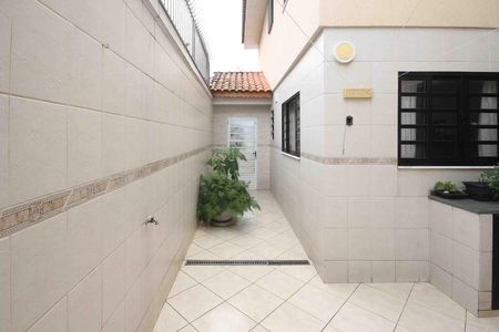 Casa à venda com 260m², 4 quartos e 4 vagas Casa à venda com 260m², 4 quartos e 4 vagasÁrea de Serviço