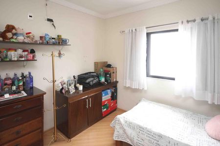 Casa à venda com 260m², 4 quartos e 4 vagas Casa à venda com 260m², 4 quartos e 4 vagasSute 02