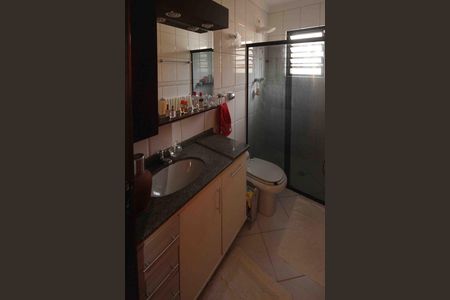Casa à venda com 260m², 4 quartos e 4 vagas Casa à venda com 260m², 4 quartos e 4 vagasBanheiro da Suite 03