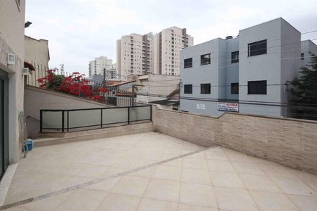 Varanda de casa à venda com 4 quartos, 260m² em Vila Zelina, São Paulo