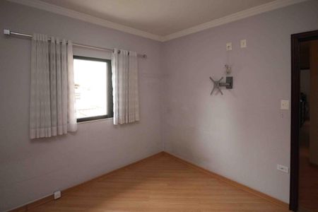 Casa à venda com 260m², 4 quartos e 4 vagas Casa à venda com 260m², 4 quartos e 4 vagasSuite