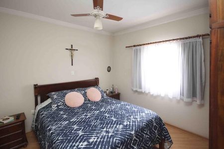 Casa à venda com 260m², 4 quartos e 4 vagas Casa à venda com 260m², 4 quartos e 4 vagasSuite 03