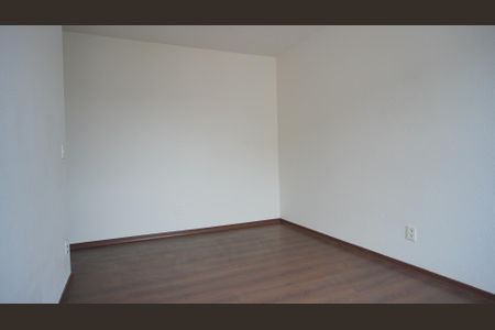 Sala  de apartamento para alugar com 2 quartos, 55m² em Morro Santana, Porto Alegre