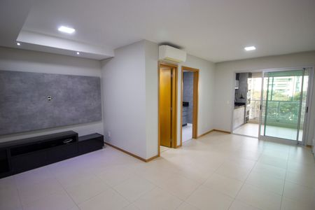 Apartamento para alugar com 2 quartos, 75m² em Zona Industrial (guará), Brasília