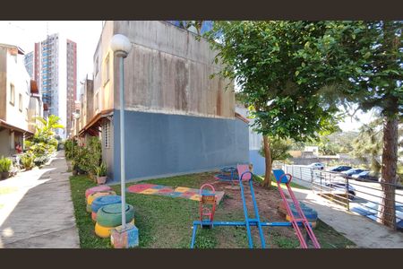 Área comum -Playground de casa de condomínio para alugar com 2 quartos, 55m² em Vila Cristina, Ferraz de Vasconcelos