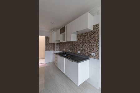 Apartamento à venda com 42m², 2 quartos e sem vaga Apartamento à venda com 42m², 2 quartos e sem vagaSala e Cozinha
