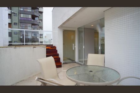 Apartamento à venda com 47m², 1 quarto e 1 vagaÁrea comum - Piscina
