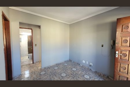 Apartamento para alugar com 2 quartos, 42m² em Vila Ursulina, Itaquaquecetuba