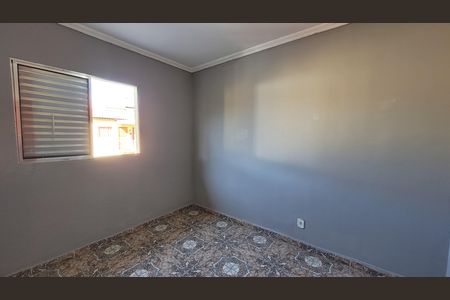 Quarto 02 de apartamento para alugar com 2 quartos, 42m² em Vila Ursulina, Itaquaquecetuba
