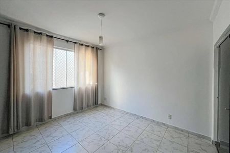 Apartamento para alugar com 113m², 3 quartos e 1 vaga