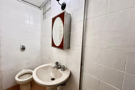 Banheiro 2 de apartamento à venda com 3 quartos, 121m² em Copacabana, Rio de Janeiro