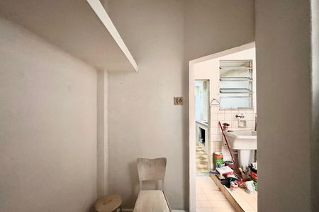 Apartamento à venda com 121m², 3 quartos e sem vaga Apartamento à venda com 121m², 3 quartos e sem vagaQuarto de Serviço