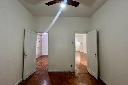 Apartamento para alugar com 110m², 3 quartos e sem vaga Apartamento para alugar com 110m², 3 quartos e sem vagaQuarto 1