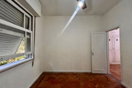 Apartamento para alugar com 110m², 3 quartos e sem vaga Apartamento para alugar com 110m², 3 quartos e sem vagaQuarto 1