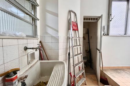 Apartamento à venda com 121m², 3 quartos e sem vaga Apartamento à venda com 121m², 3 quartos e sem vagaÁrea de Serviço