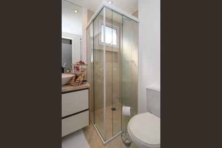Apartamento para alugar com 70m², 3 quartos e 1 vaga Apartamento para alugar com 70m², 3 quartos e 1 vagaBanheiro da Suíte