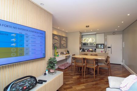 Apartamento para alugar com 70m², 3 quartos e 1 vaga Apartamento para alugar com 70m², 3 quartos e 1 vagaSala