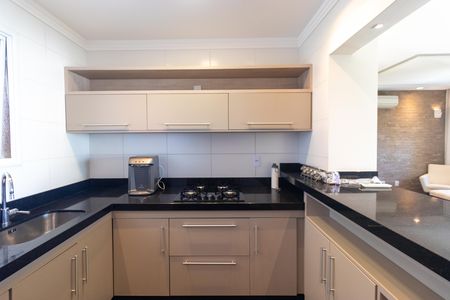 Apartamento para alugar com 92m², 2 quartos e 2 vagasCozinha